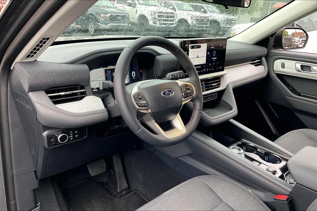 New 2026 Carbonized Gray Metallic Ford Active image 13