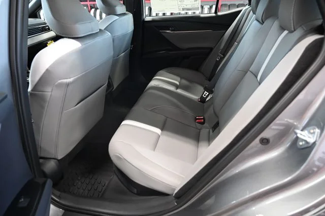 2026 Toyota Camry SE - Photo 12