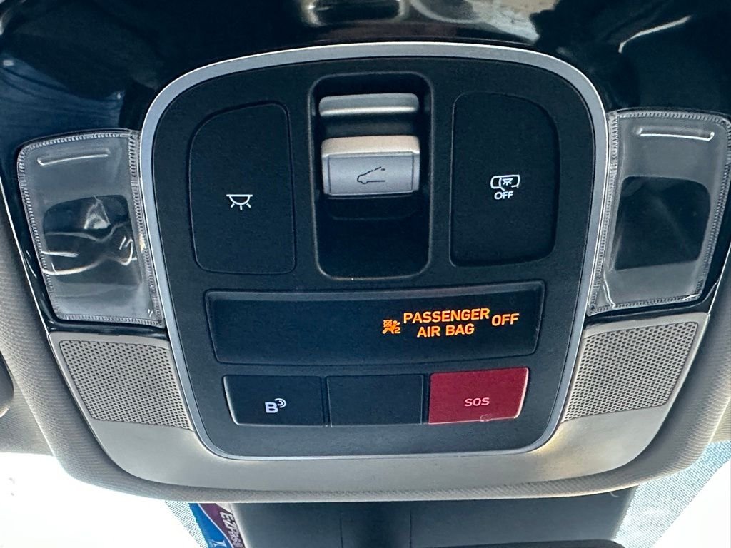 2025 Hyundai Tucson Limited - Photo 16