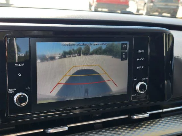 Used 2022  Kia LX image 30