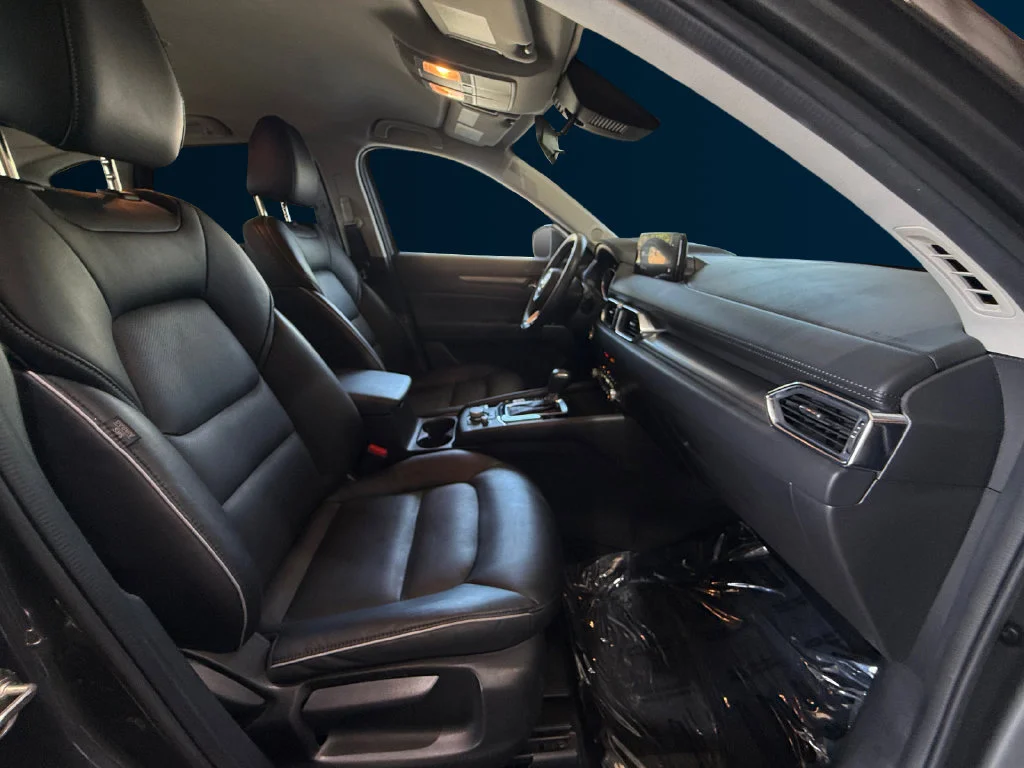 Used 2025 Gray Mazda 2.5 S Select Package image 17