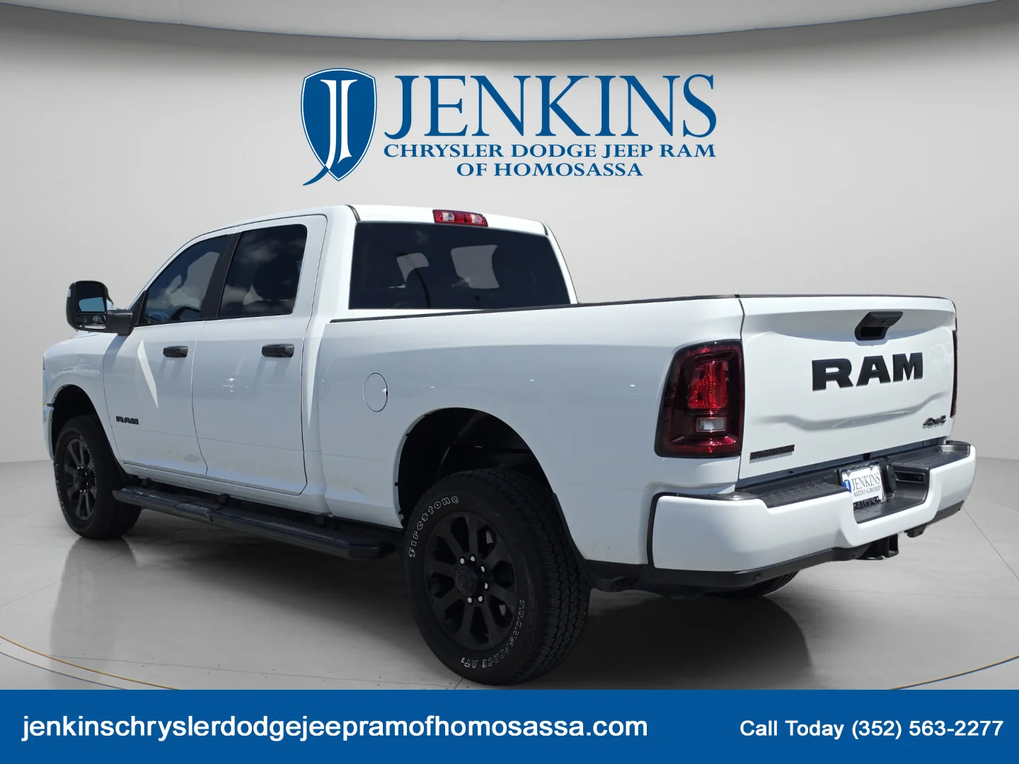 Used 2026 Bright White Clearcoat Ram Big Horn image 7