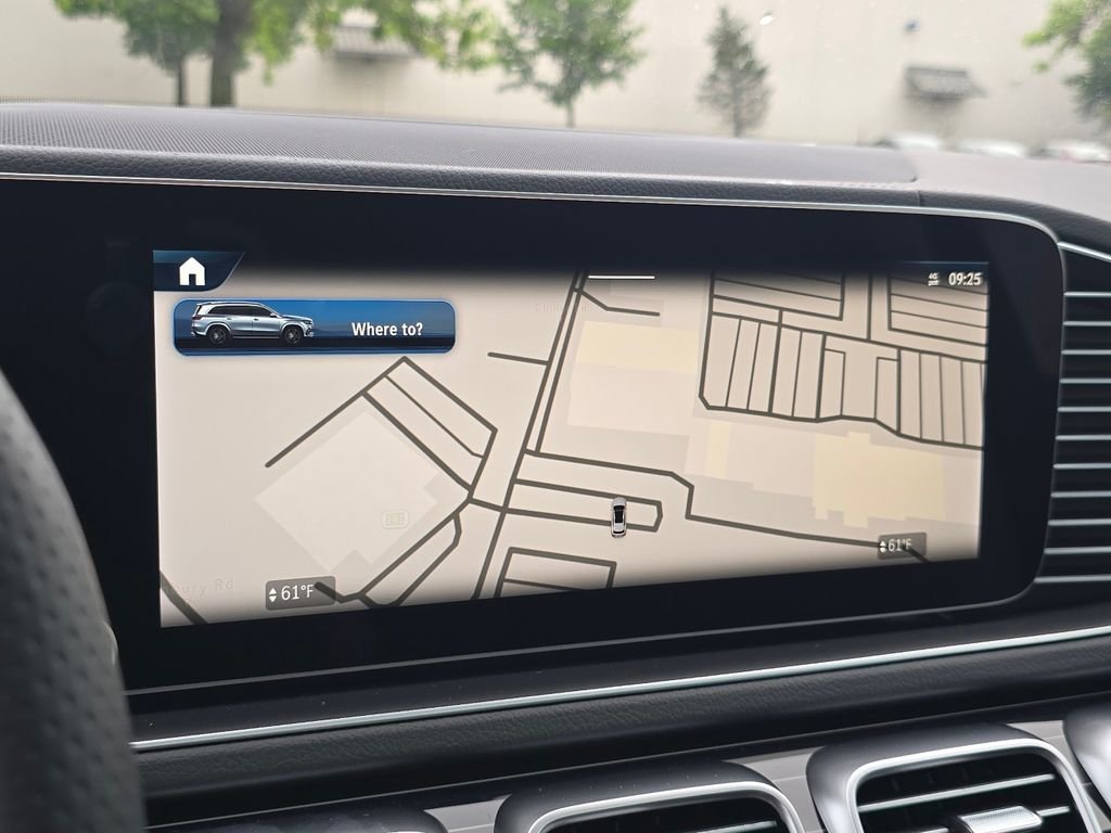 New 2026 Black Mercedes-Benz GLS 450 image 4