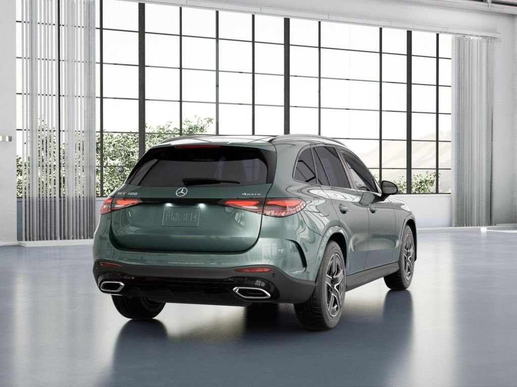New 2027 Verde Silver Metallic Mercedes-Benz GLC 300 image 23