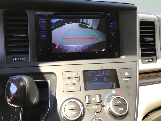 Used 2017 Red Toyota XLE image 18