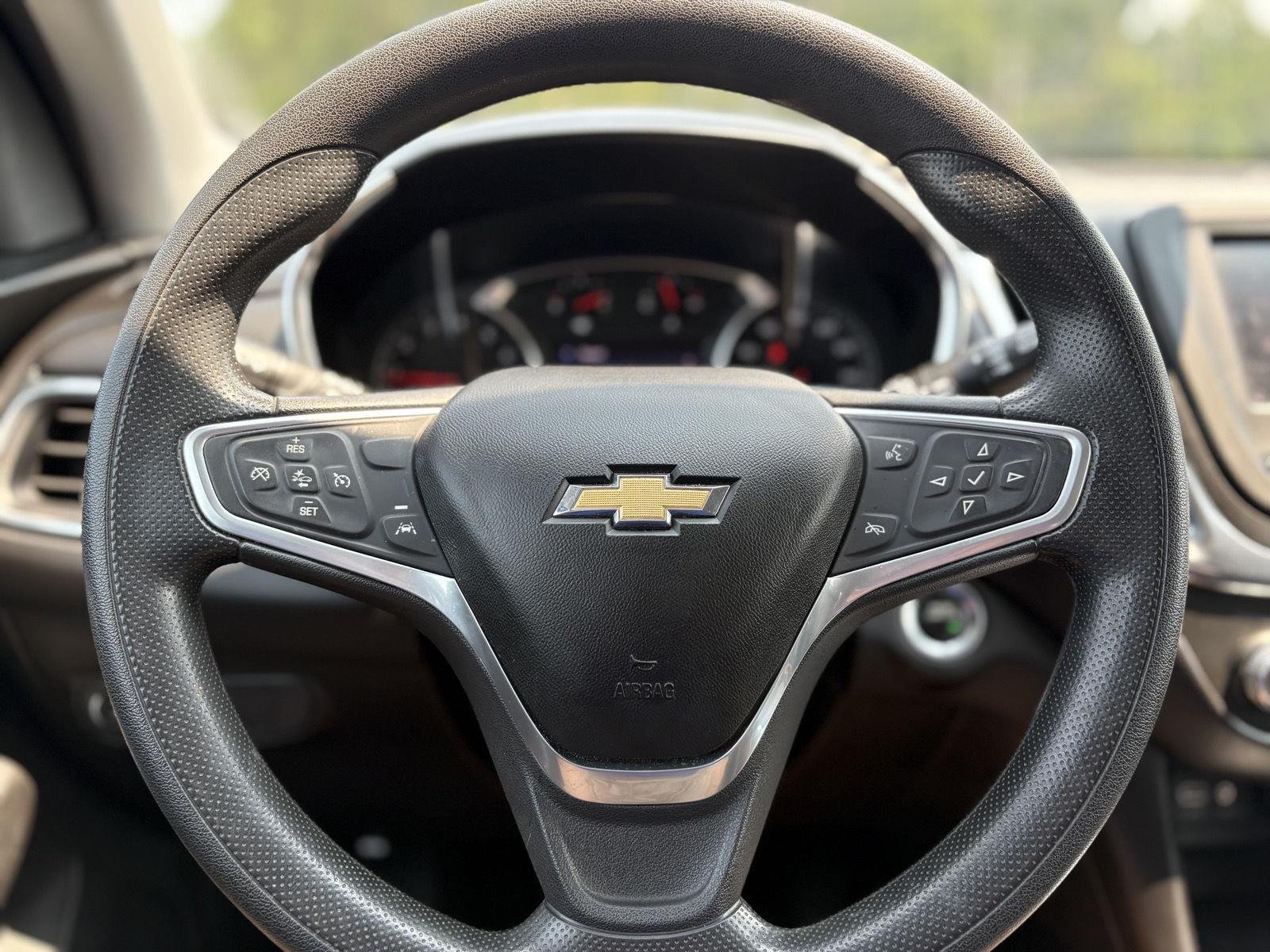 Used 2022 Iron Gray Metallic Chevrolet LT image 23