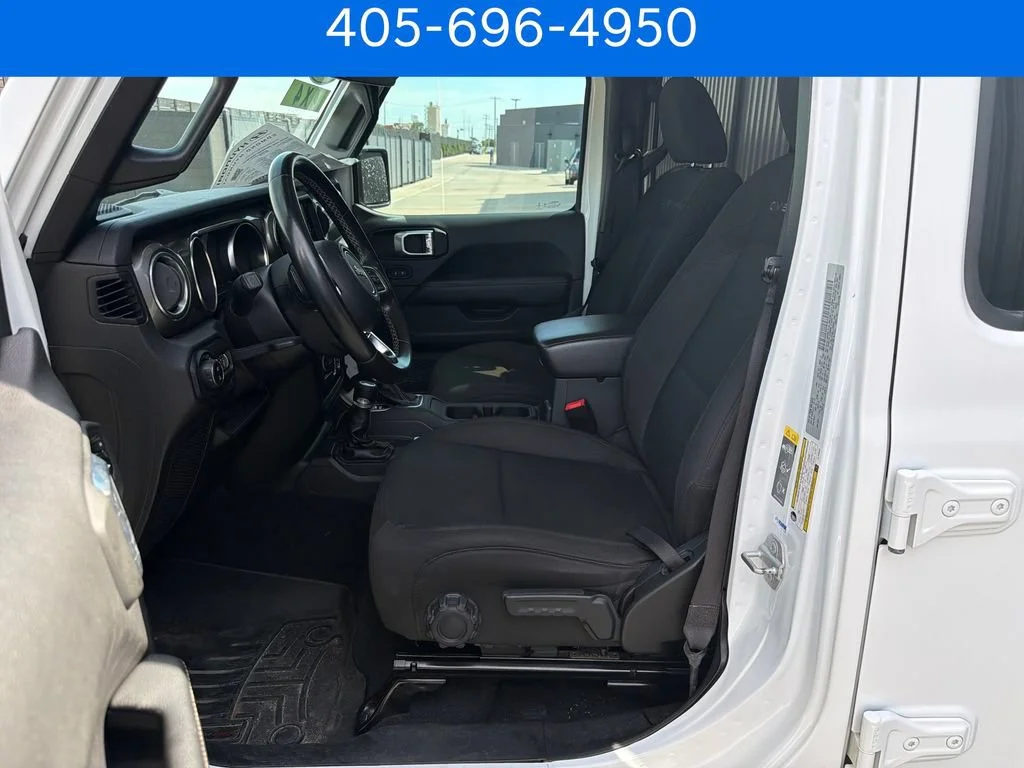 Pre-Owned 2020 Jeep Gladiator Overland