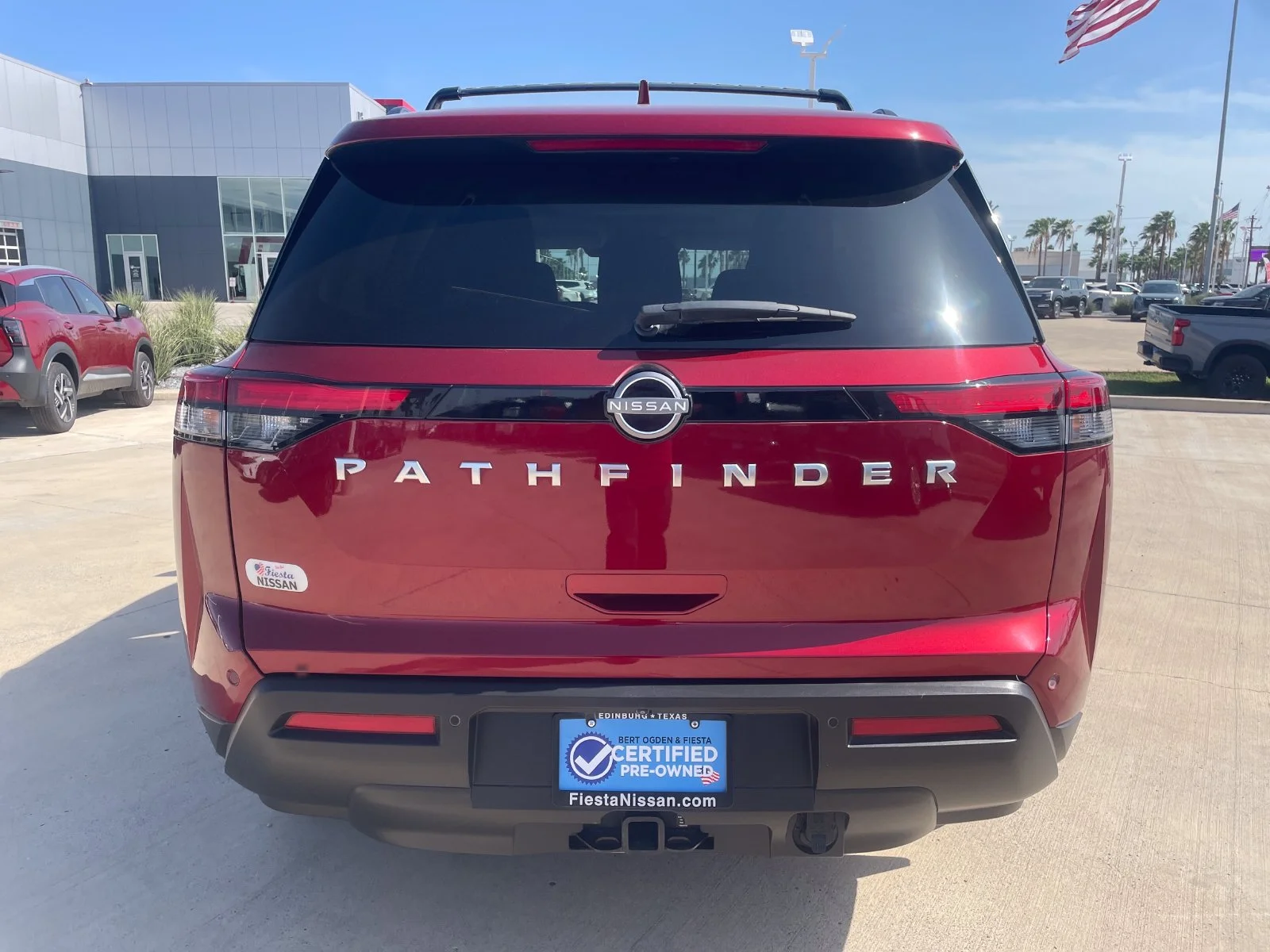 Used 2025 Red Nissan SV image 4