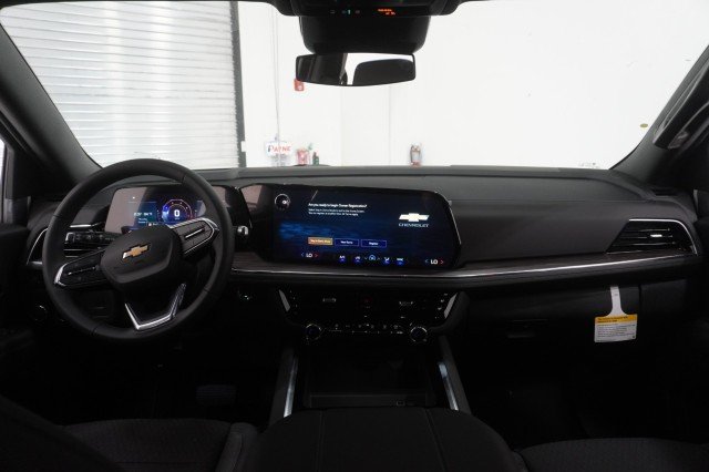 New 2027 Summit White Chevrolet LS image 24