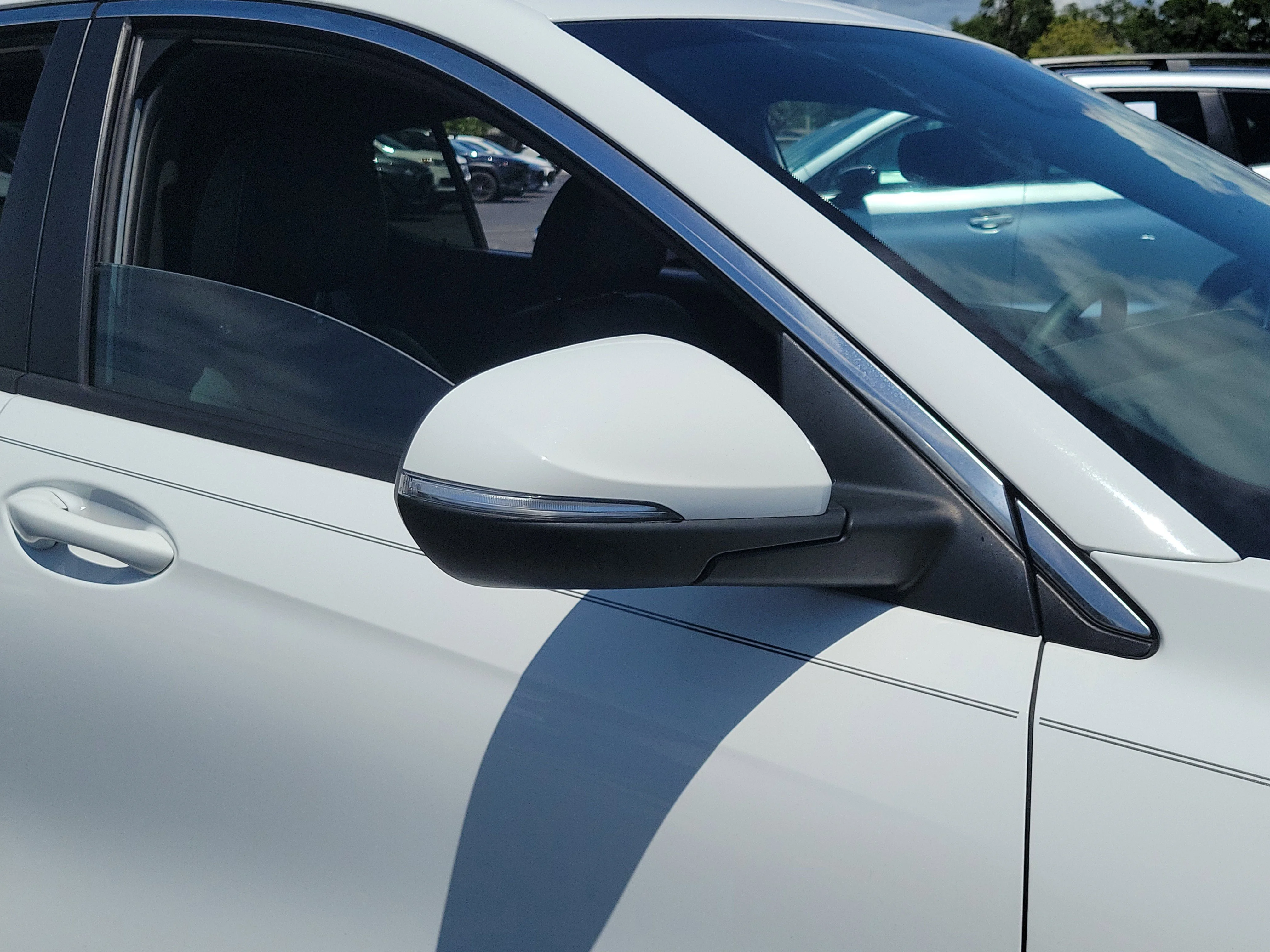 Used 2024 Summit White Buick Preferred image 9
