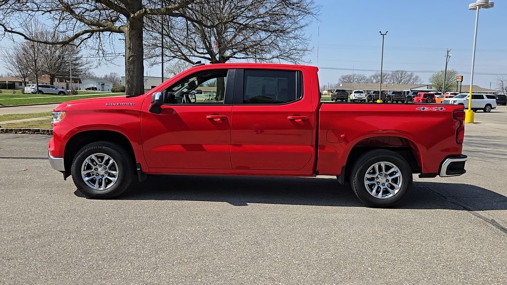 Used 2024 Red Chevrolet LT image 5