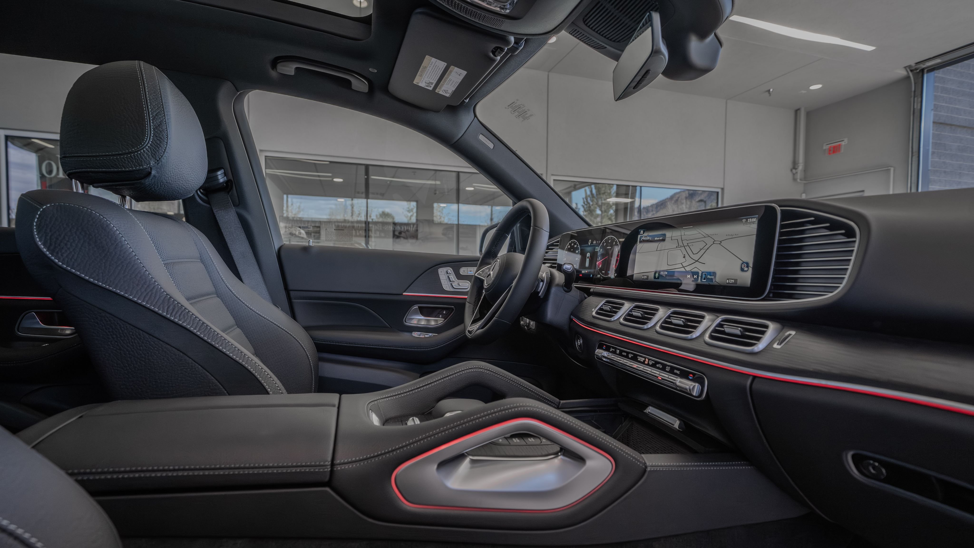 New 2026 Obsidian Black Metallic Mercedes-Benz GLE 580 image 17