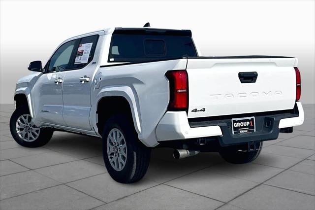 2024 Toyota Tacoma SR5 - Photo 12
