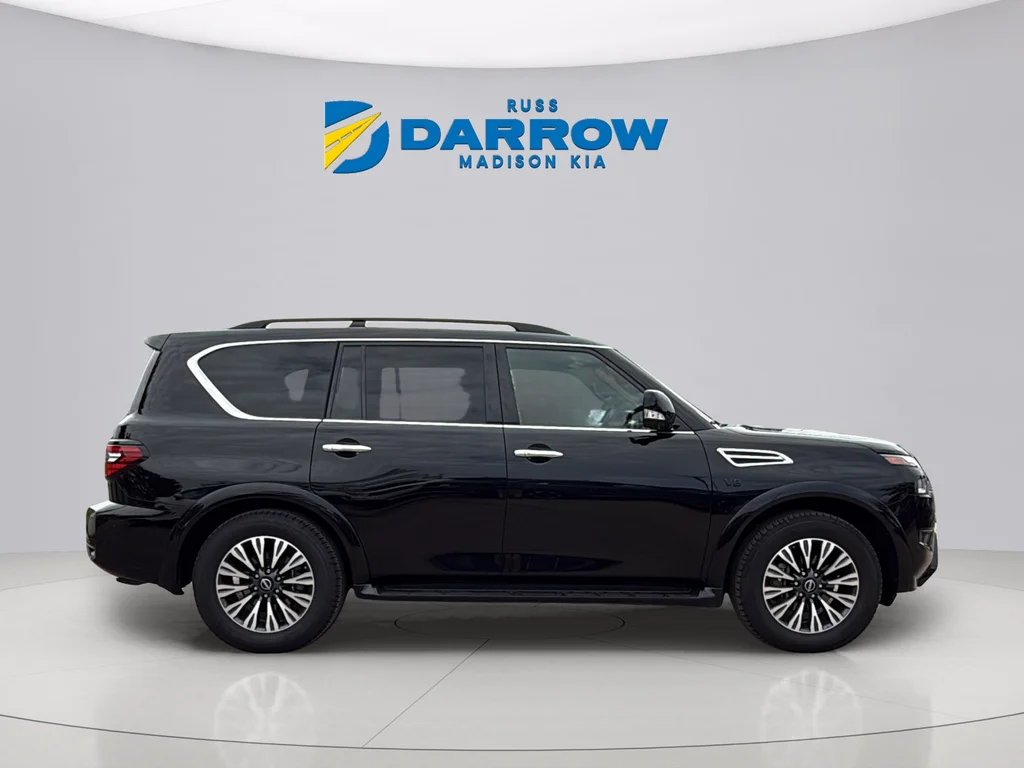 Used 2021 Super Black Nissan SL image 6
