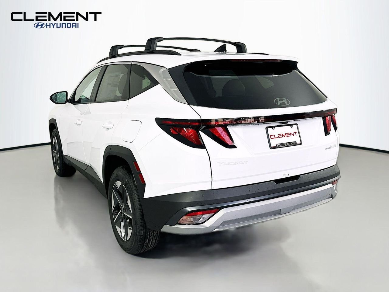 New 2026 White Hyundai SEL AWD image 8