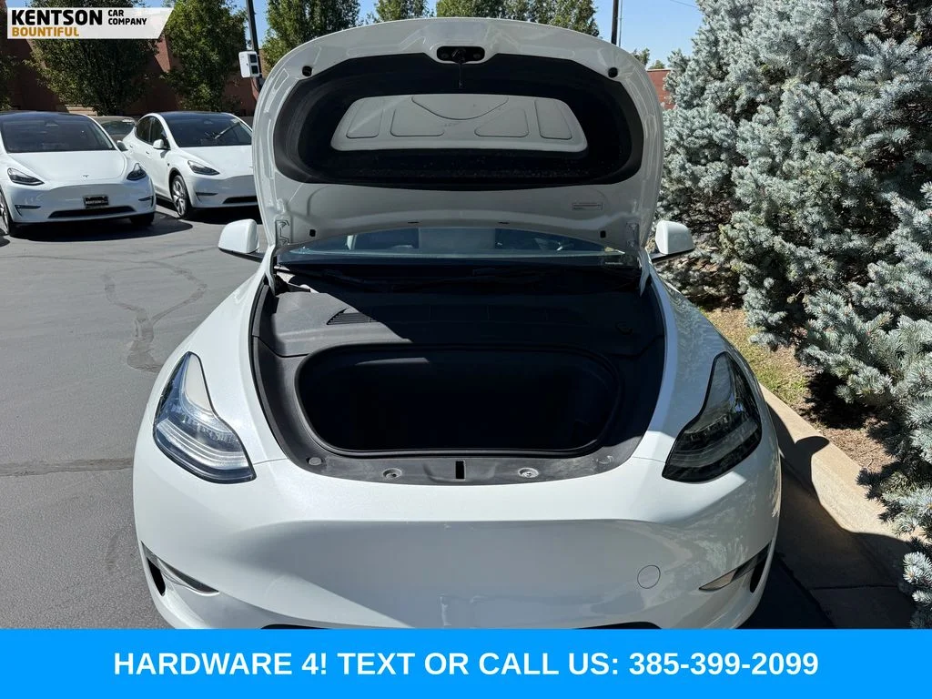 Used 2023 White Tesla Long Range image 33
