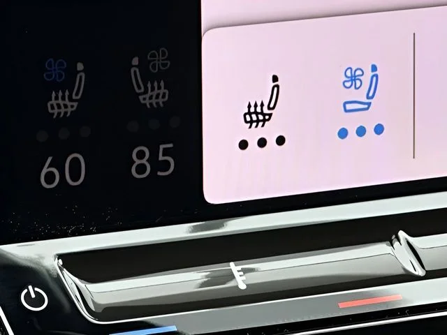 2026 Volkswagen Atlas SE w/Tech - Photo 18