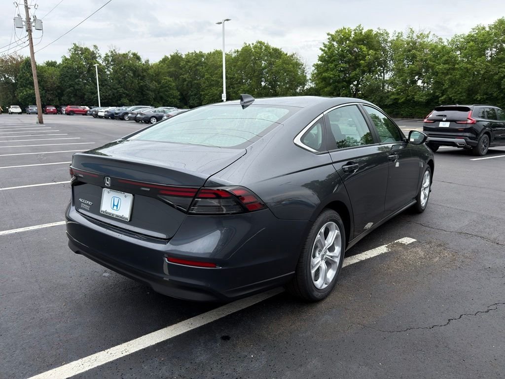 New 2026 Meteorite Gray Metallic Honda LX image 5