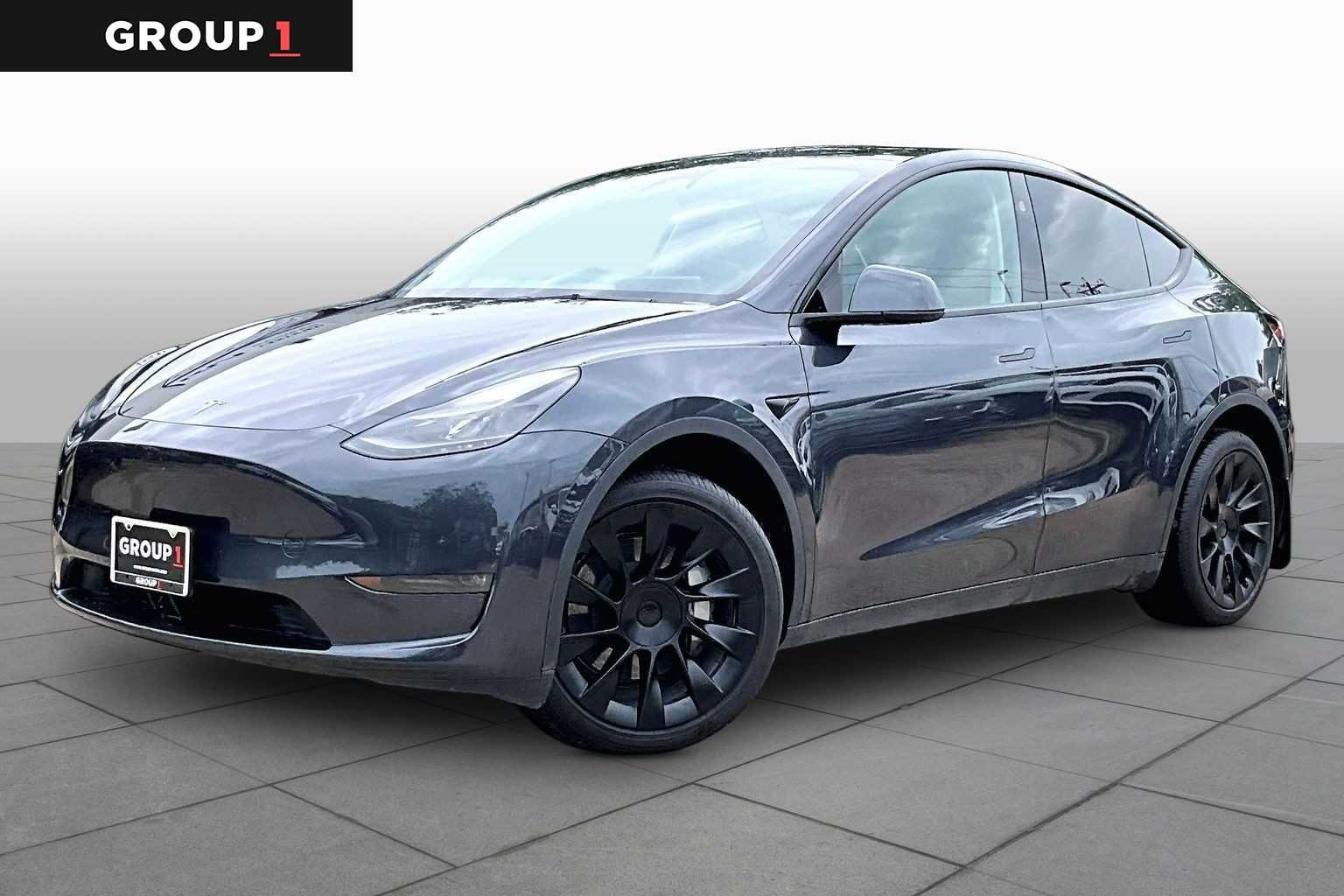 2024 Tesla Model Y Long Range Dual Motor All-Wheel Drive's photo