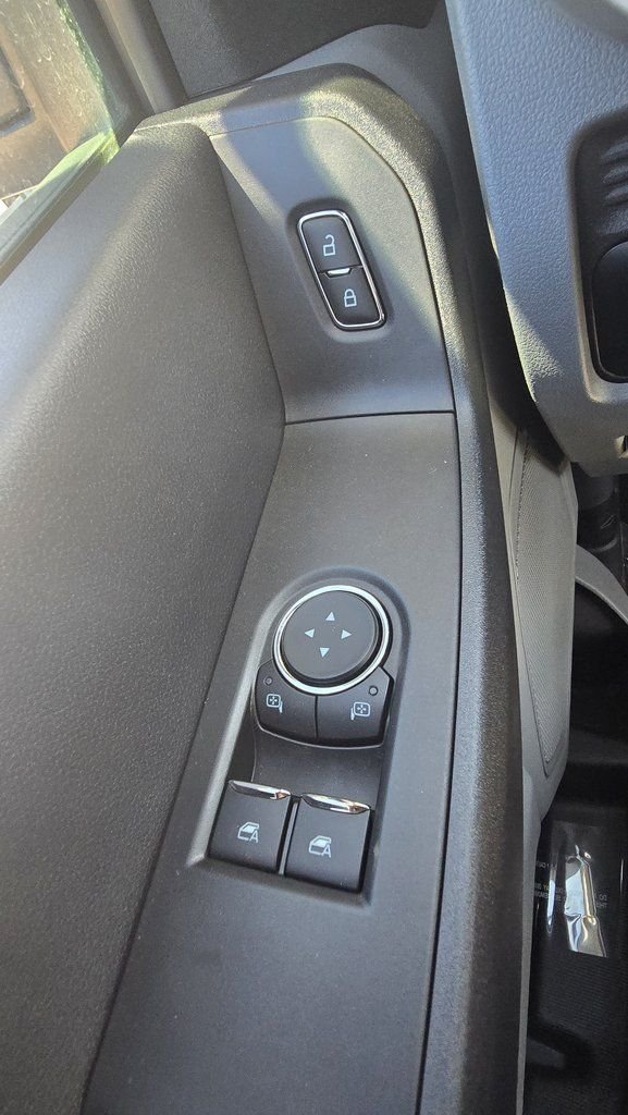 2025 Ford F-600 Super Duty Chassis Cab XL - Photo 13