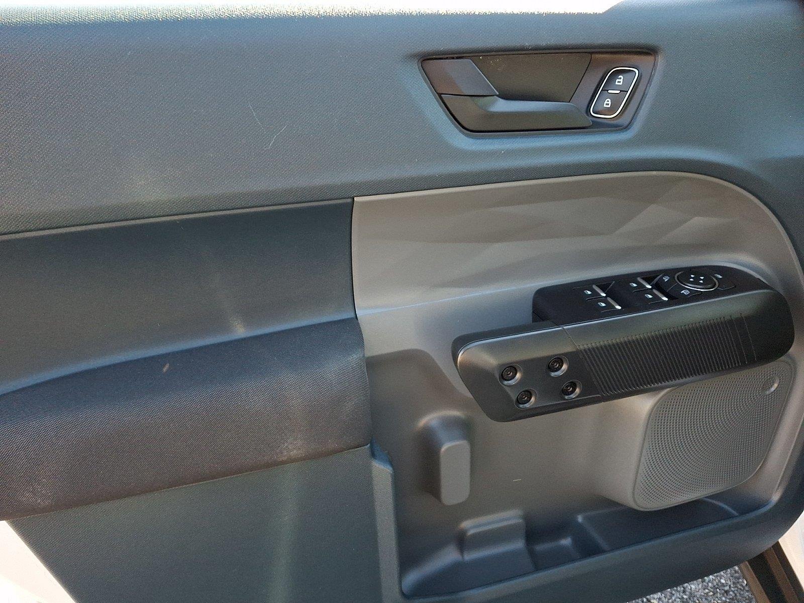 Used 2022 Oxford White Ford XL image 12