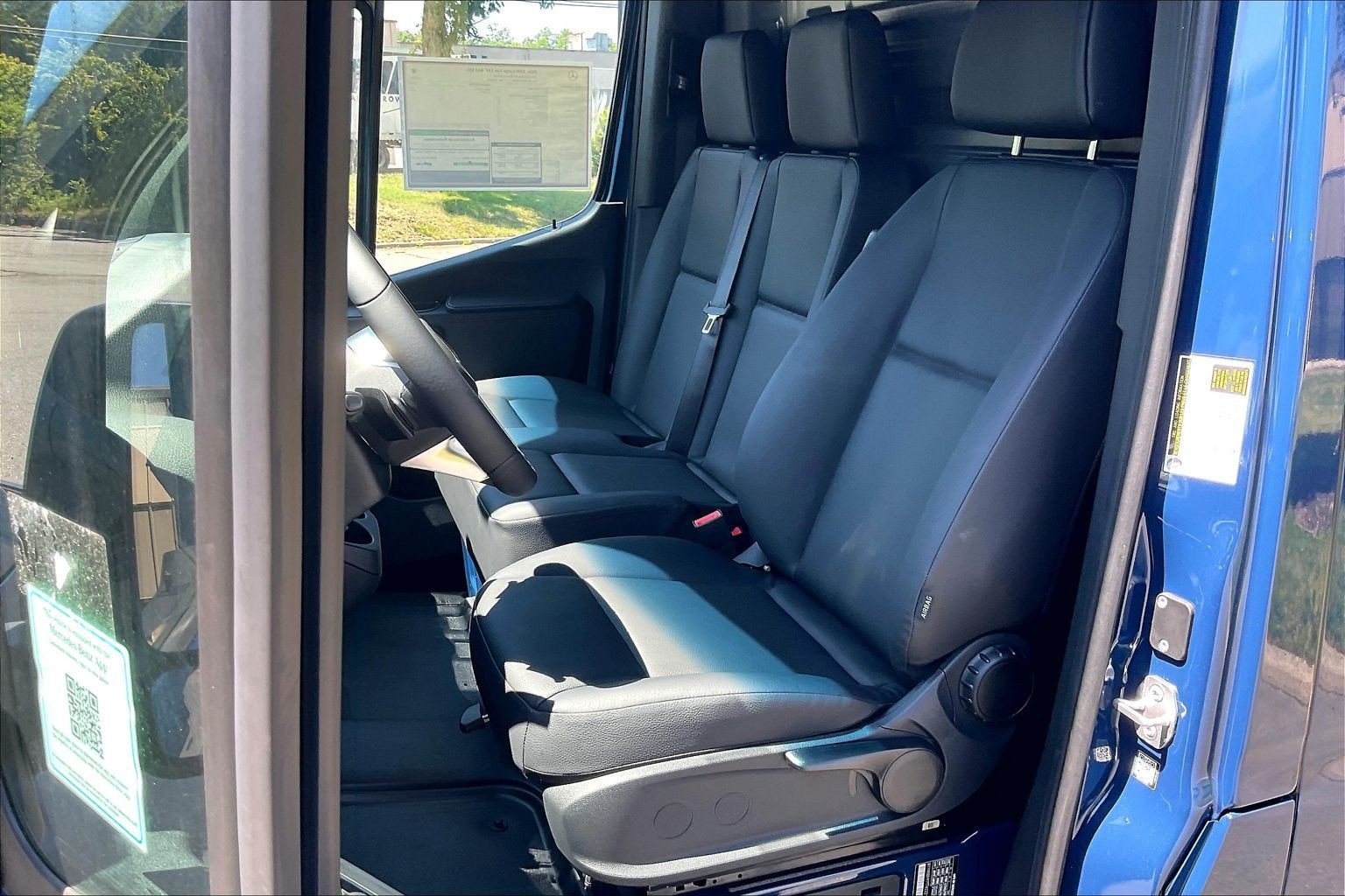 New 2026 Steel Blue Mercedes-Benz Cargo 144 WB image 21