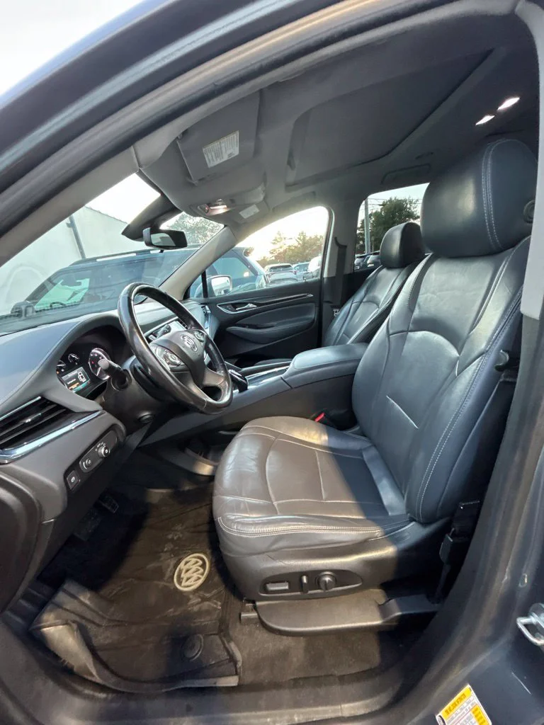 Used 2018 Gray Buick Premium Group image 11