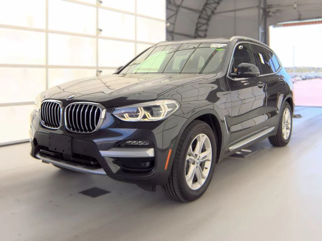 Used 2021 Gray BMW xDrive30i image 7