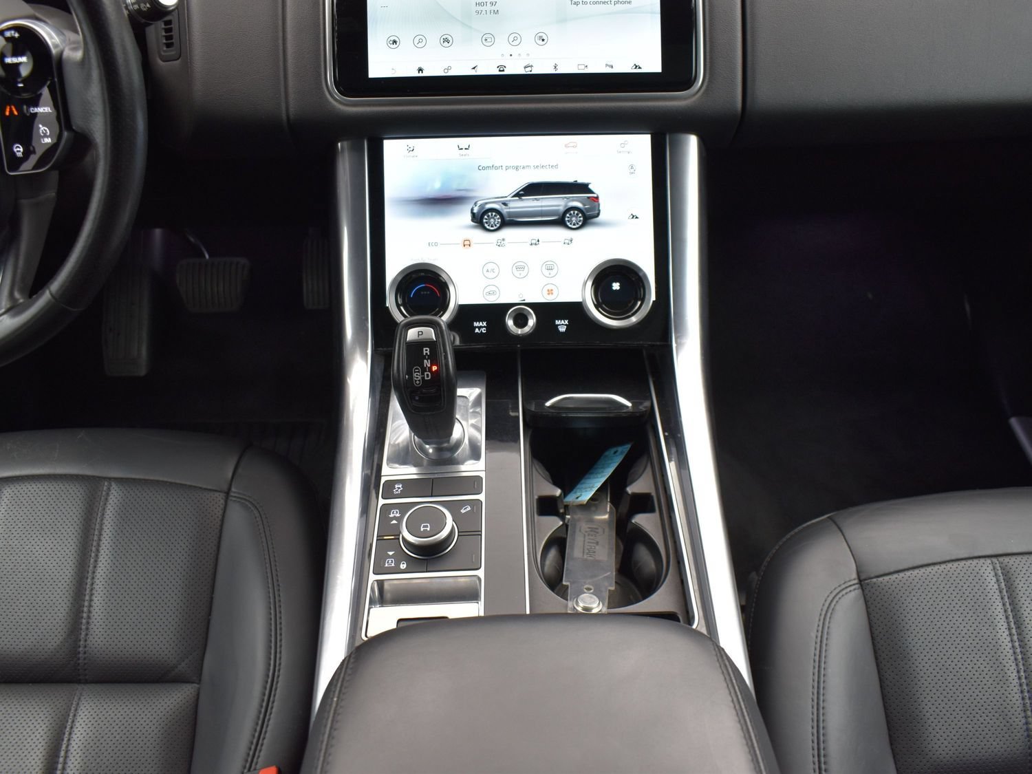 Used 2019 Fuji White Land Rover HSE image 14