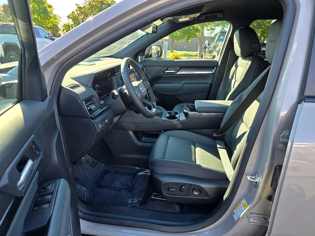 2026 GMC Terrain AT4 - Photo 15