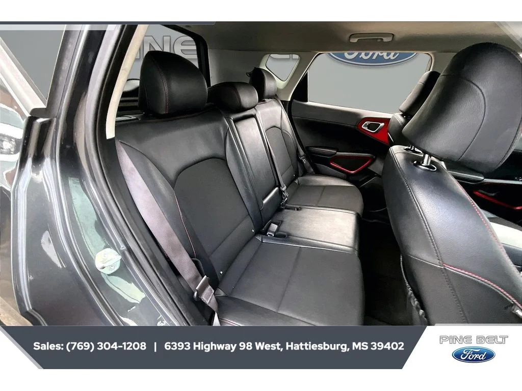 Used 2023 Gravity Gray Kia GT-Line image 20