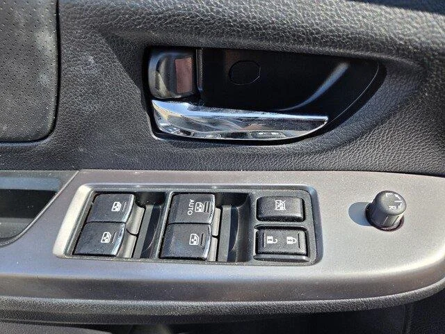 Used 2015 SILVER SUBARU 2.0ILM image 20