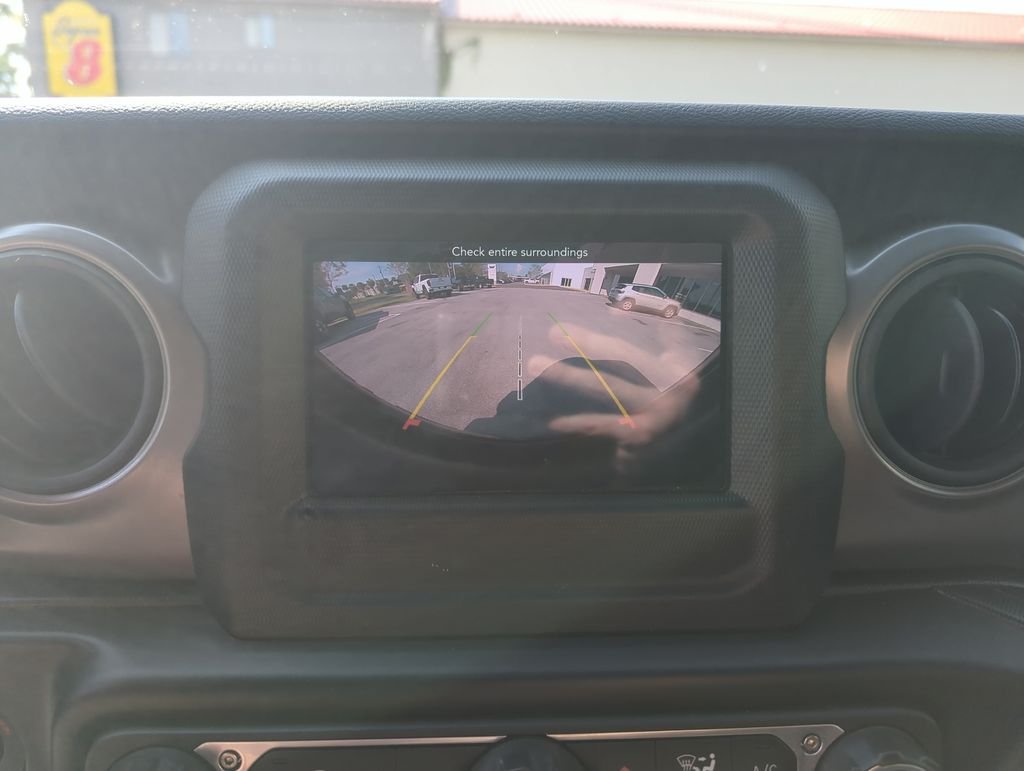 Used 2021 Red Jeep Unlimited Willys image 25