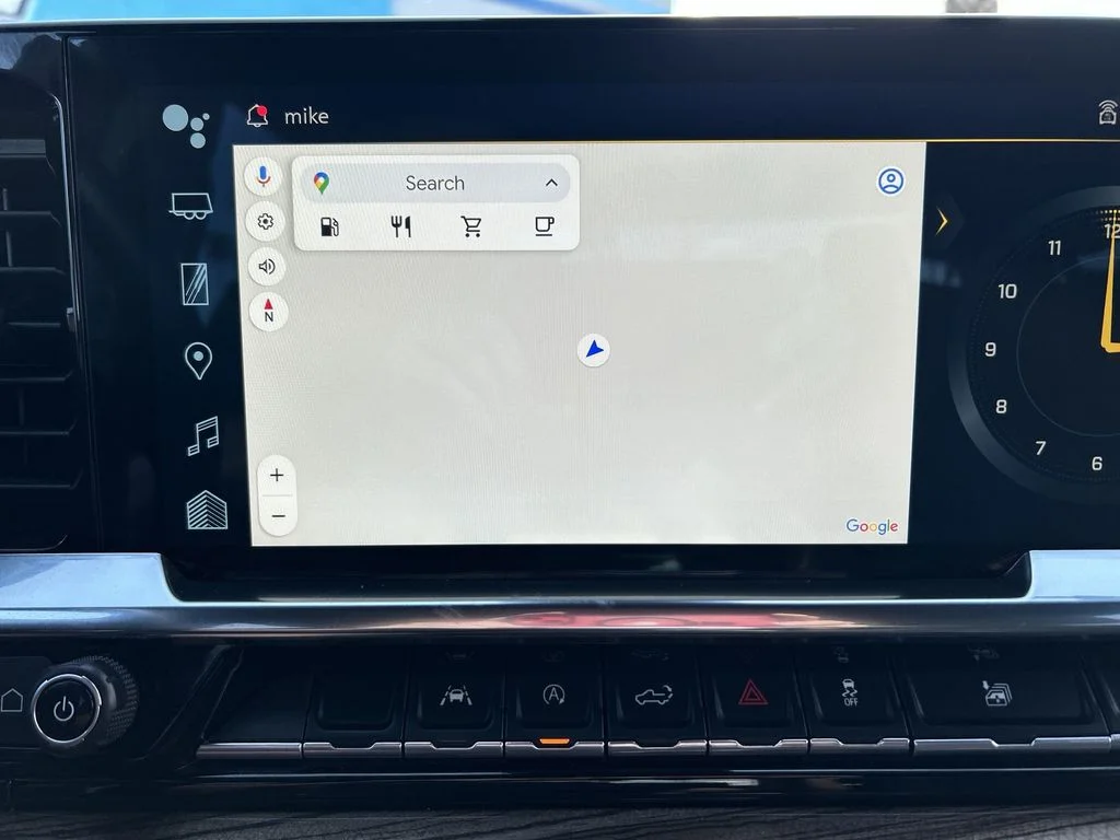 Used 2024 White Chevrolet LT image 20