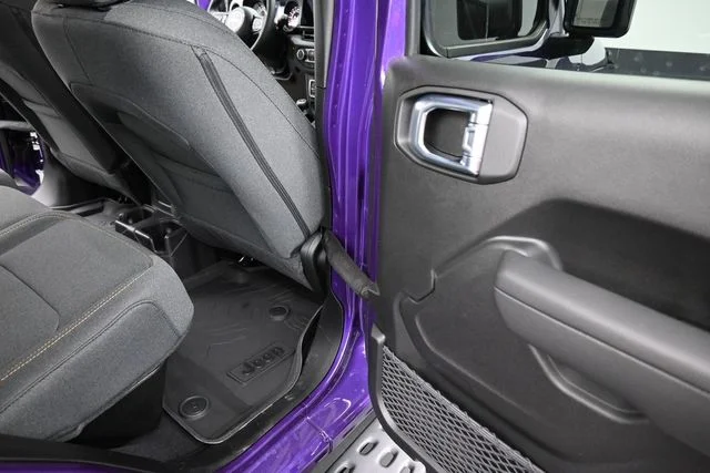 New 2026 Reign Exterior Paint Jeep Sport S image 21