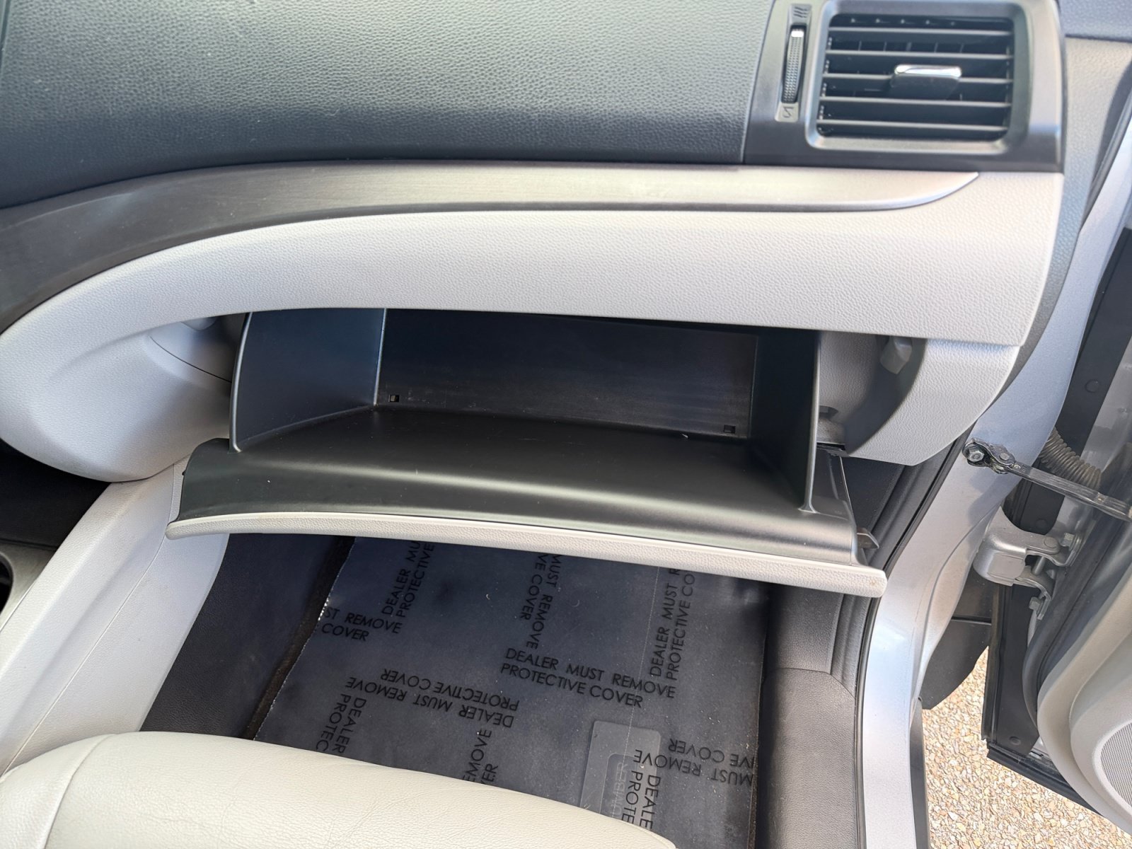 Certified Used 2018 Silver Honda EX-L image 31