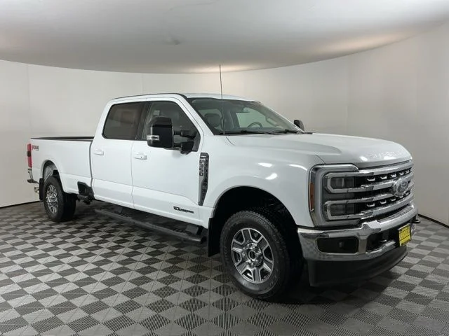Certified Used 2025 White Ford Lariat image 3