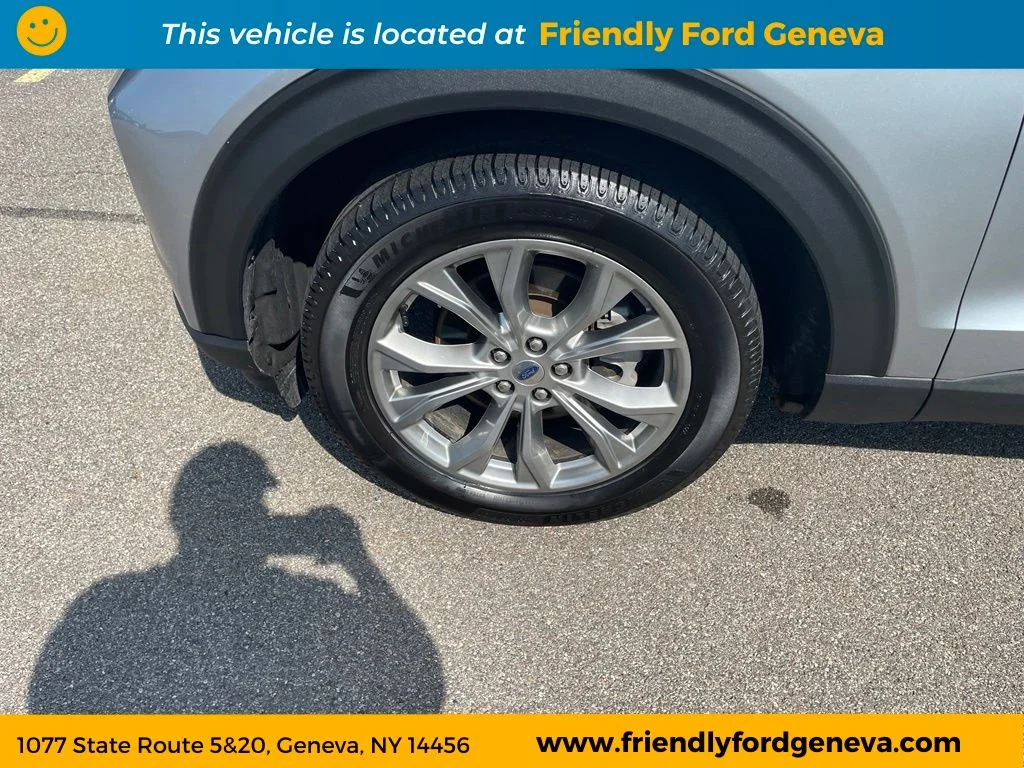 Used 2023 Iconic Silver Metallic Ford Limited image 46