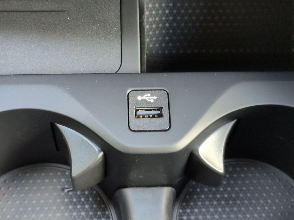 New 2026 Brooklyn Grey Metallic BMW xDrive40i image 23