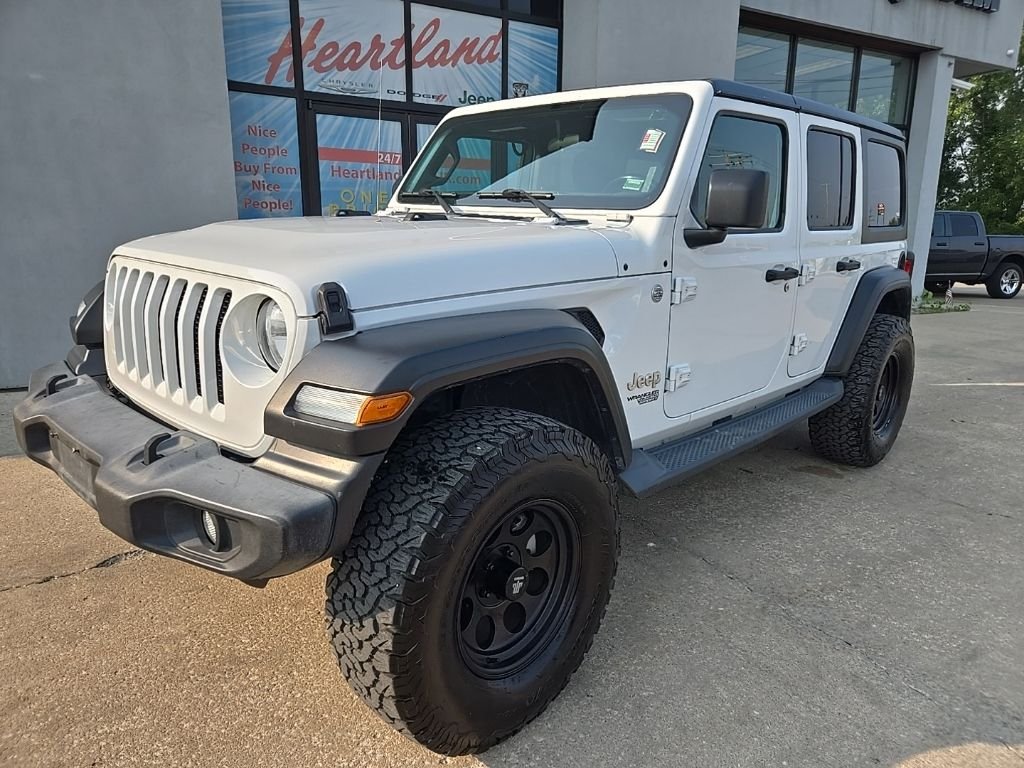 Used 2019 Jeep Wrangler Unlimited Sport S with VIN 1C4HJXDN2KW644744 for sale in Kansas City
