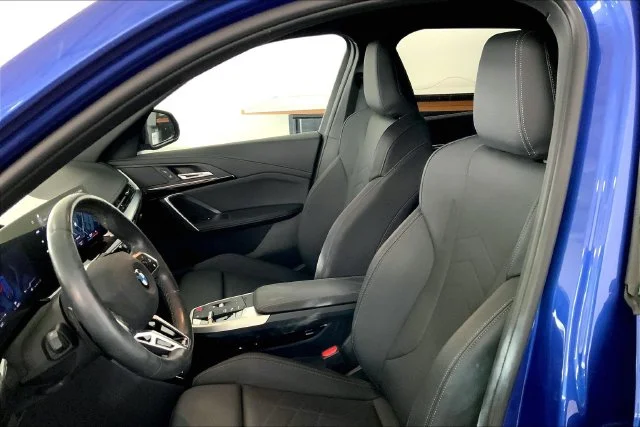Certified Used 2023 Portimao Blue Metallic BMW xDrive28i image 10