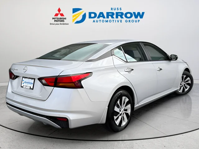 Used 2024 Silver Nissan 2.5 S image 5
