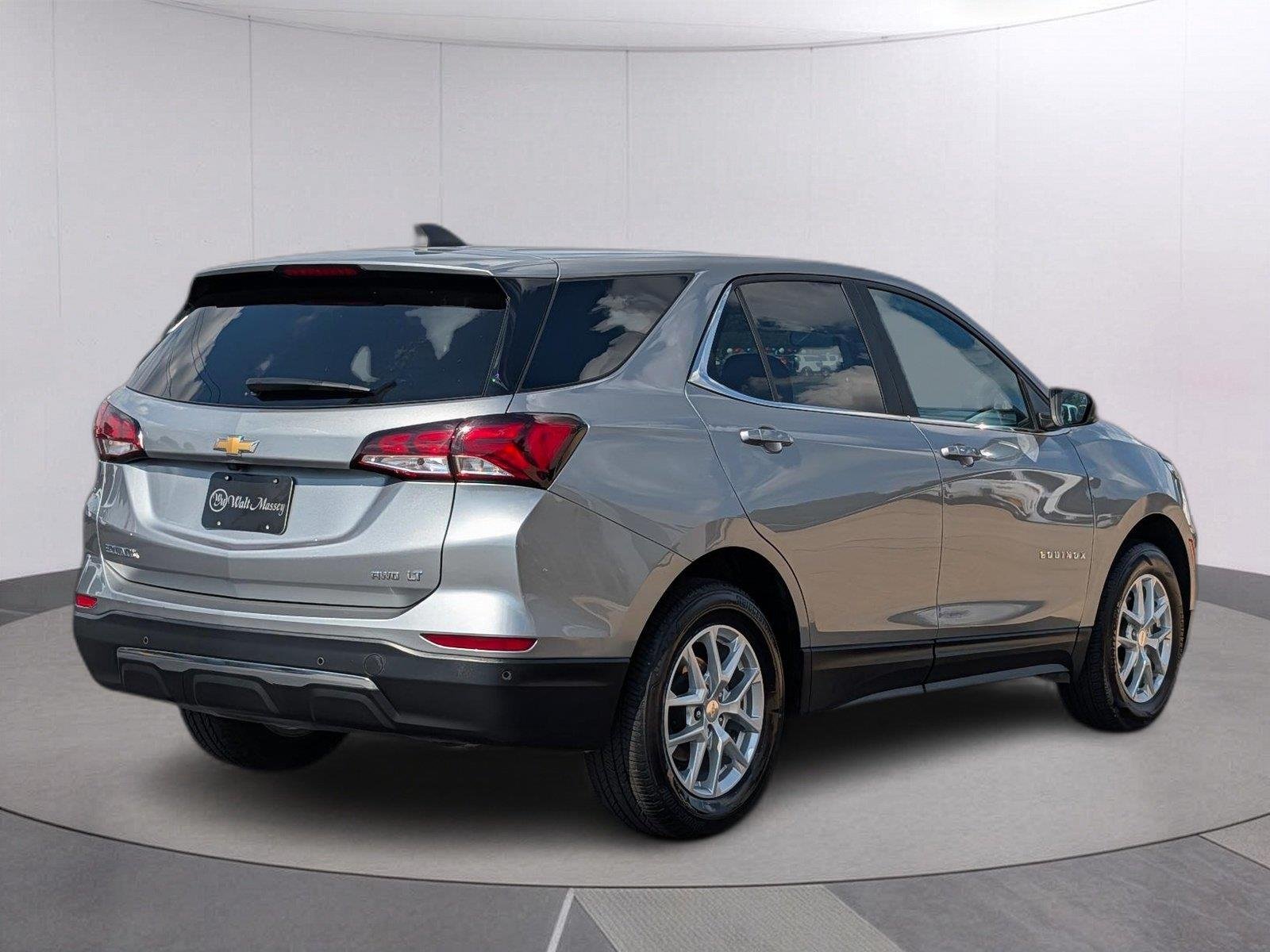 Used 2024 Sterling Gray Metallic Chevrolet LT image 5