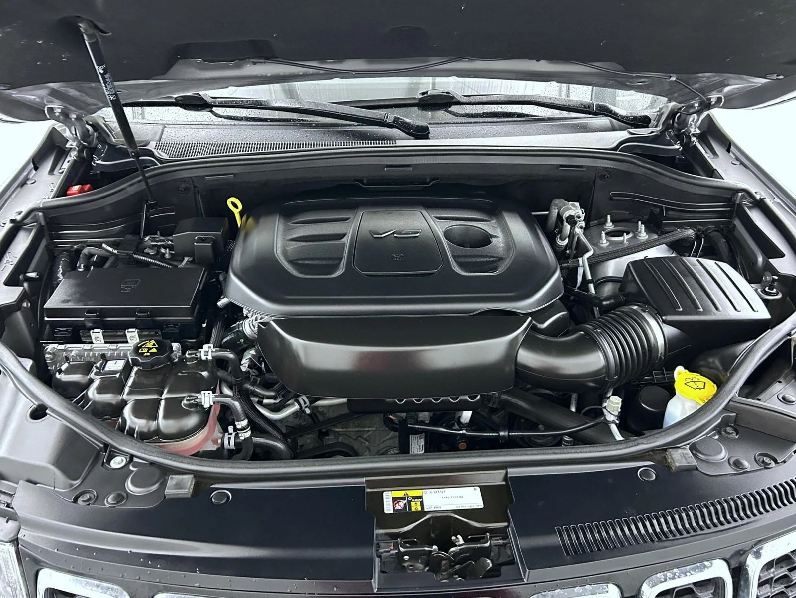 Used 2019 Silver Jeep Laredo E image 25