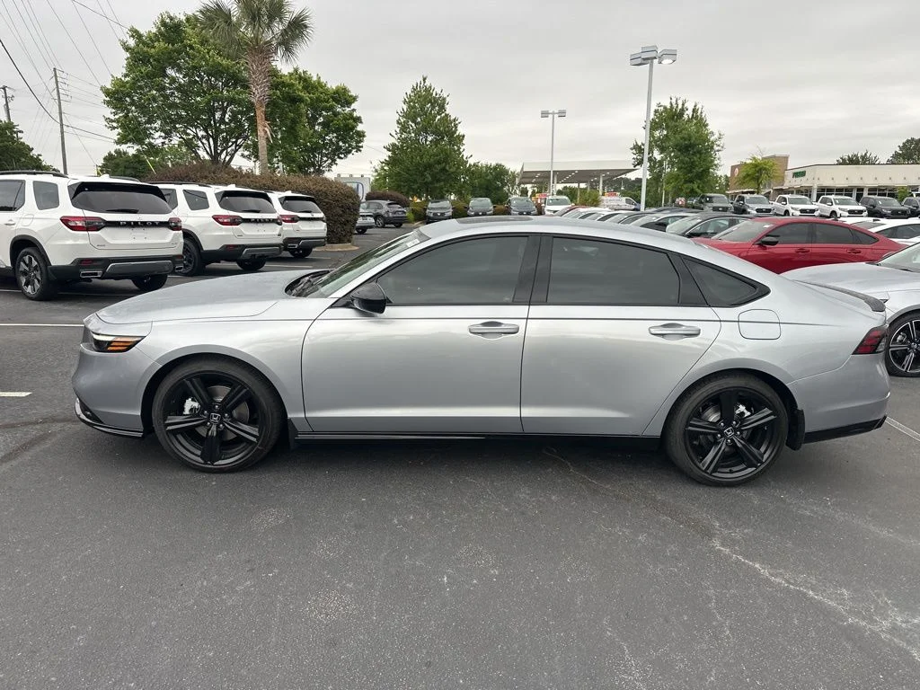 New 2026 Solar Silver Metallic Honda Sport-L image 6