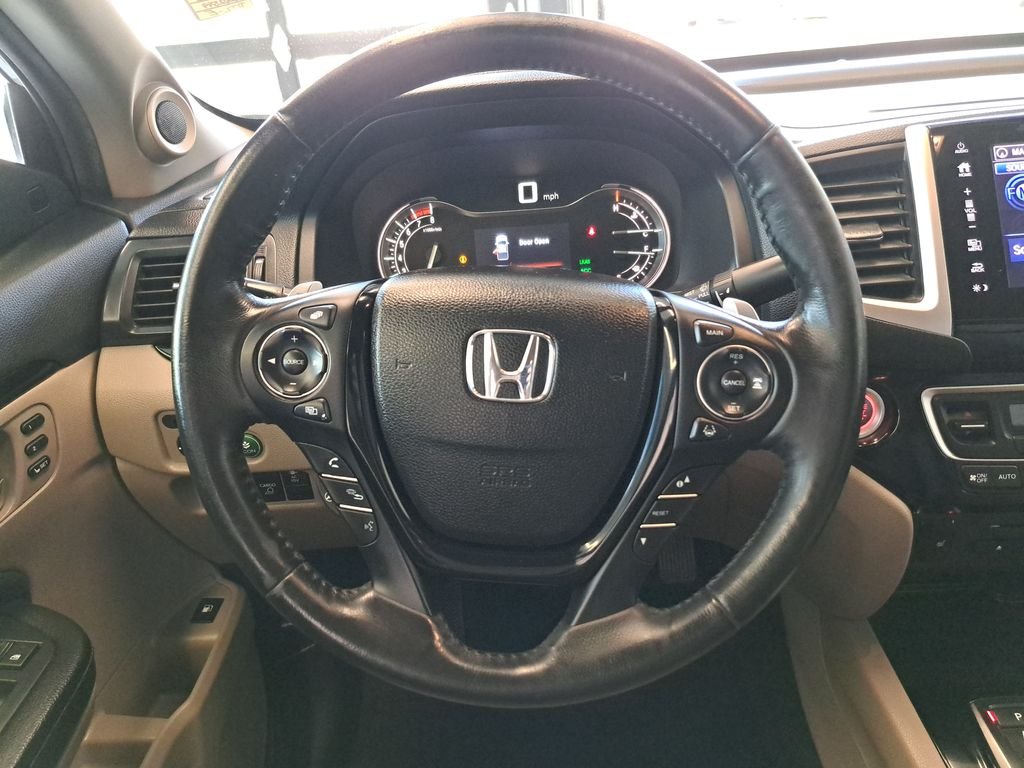 Used 2020 White Honda RTL-E image 16