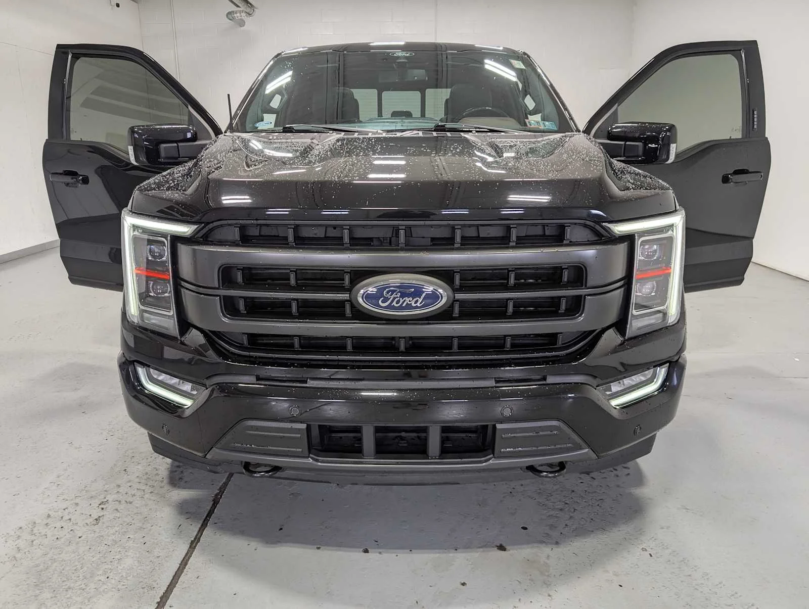Used 2022 Agate Black Ford LARIAT image 15