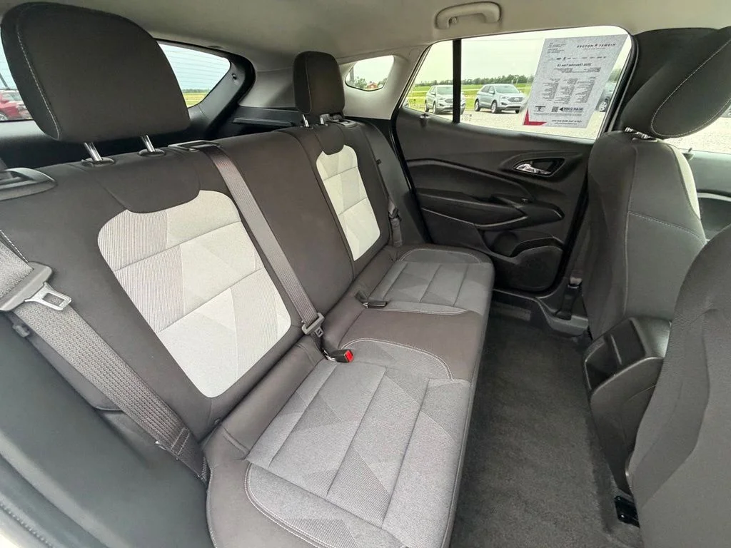 Used 2026 White Chevrolet LS image 27