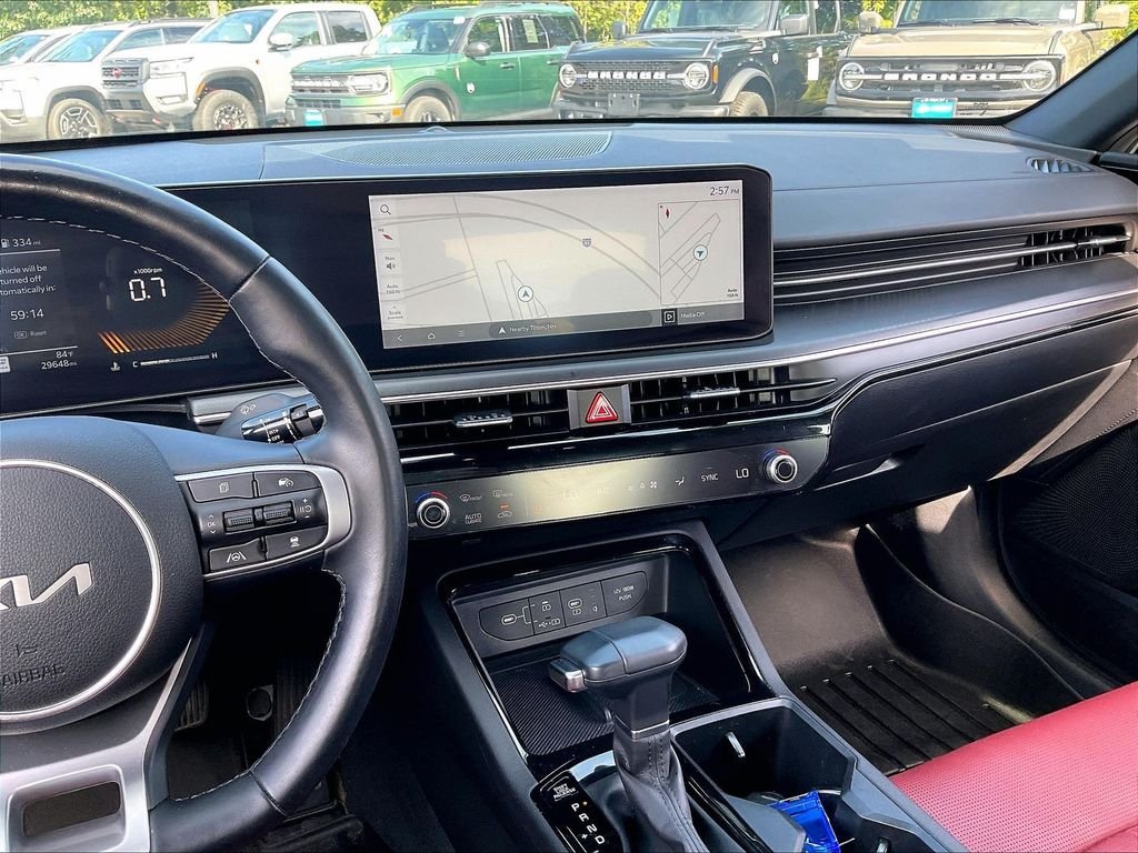 Used 2025 Wolf Gray Kia GT-Line image 17