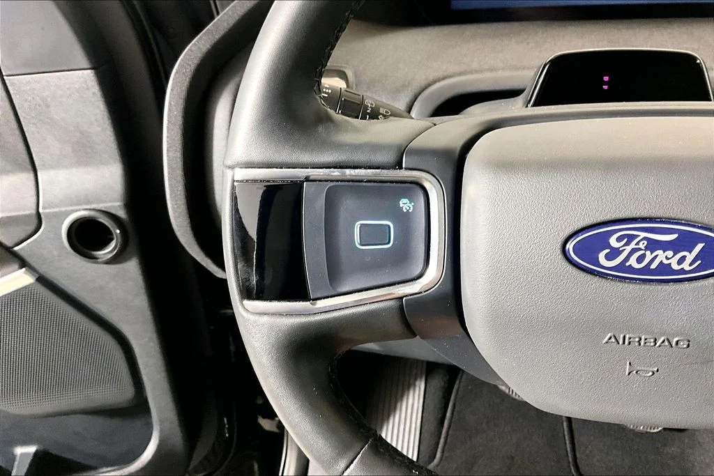 Certified Used 2025 Black Metallic Ford Active image 14